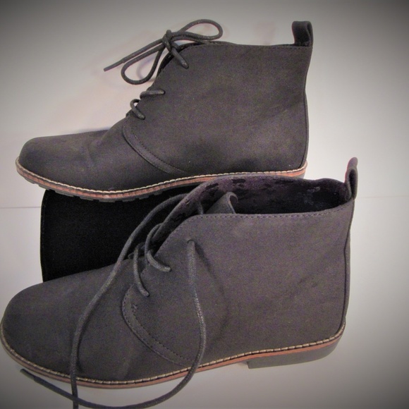 White Mountain Shoes - White Mountain Anderson Chukka Boot Black Size 6.5